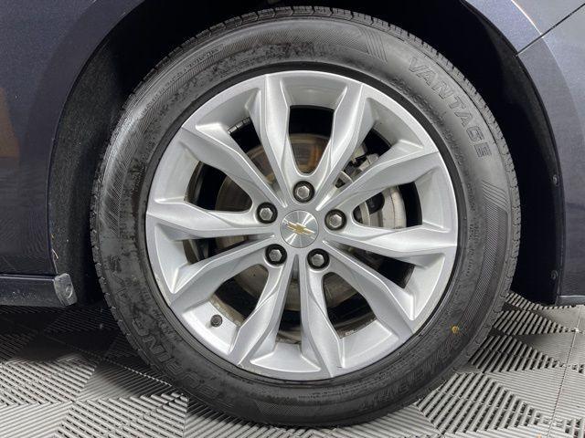 used 2023 Chevrolet Malibu car, priced at $15,630