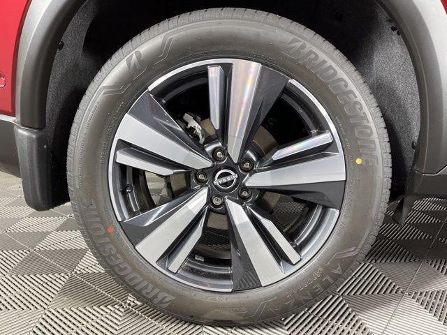 new 2025 Nissan Rogue car, priced at $40,394