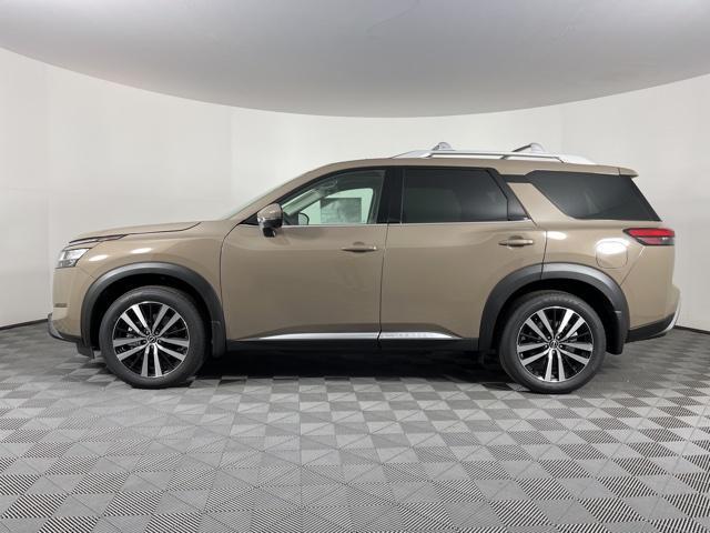 new 2024 Nissan Pathfinder car, priced at $50,275