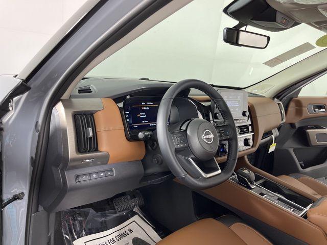 new 2025 Nissan Pathfinder car, priced at $49,896