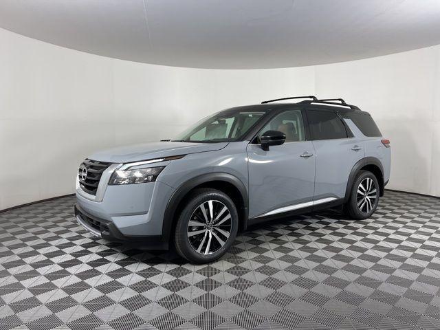 new 2025 Nissan Pathfinder car, priced at $49,896