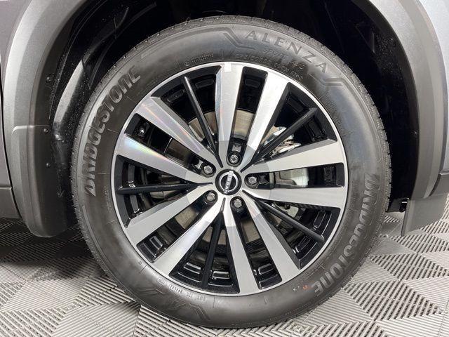 new 2025 Nissan Pathfinder car, priced at $49,498
