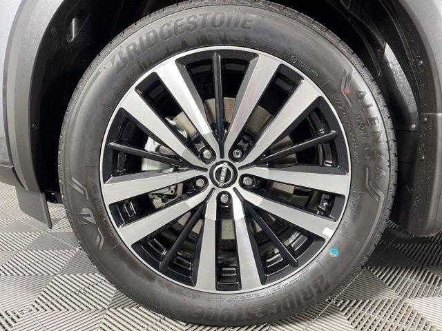 new 2025 Nissan Pathfinder car, priced at $49,498