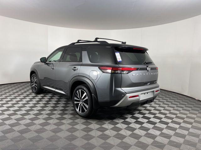 new 2025 Nissan Pathfinder car, priced at $49,498
