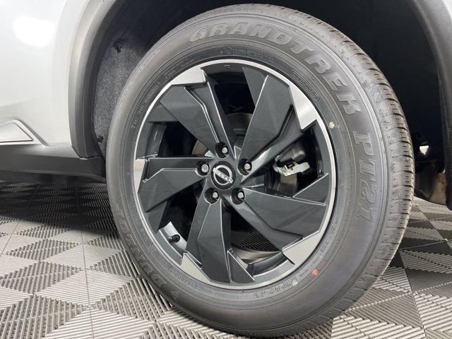 new 2025 Nissan Rogue car, priced at $33,985