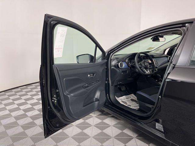 new 2025 Nissan Versa car, priced at $21,982