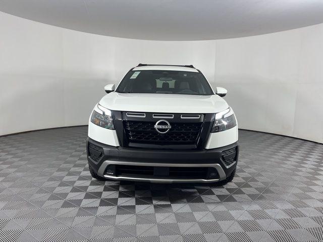 new 2025 Nissan Pathfinder car, priced at $39,178