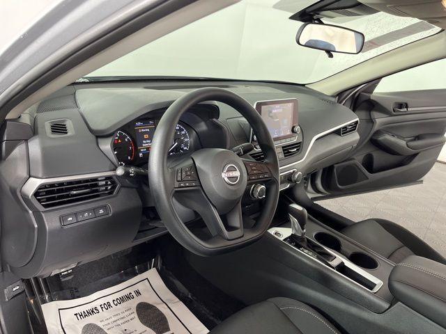 new 2025 Nissan Altima car, priced at $27,321