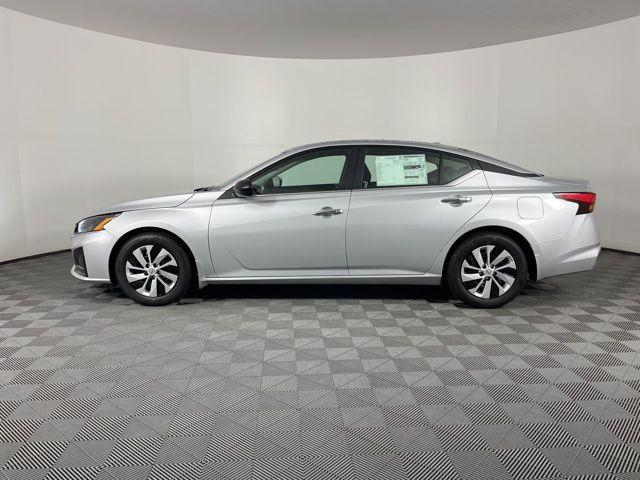 new 2025 Nissan Altima car, priced at $27,321