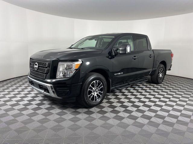 used 2023 Nissan Titan car, priced at $35,157