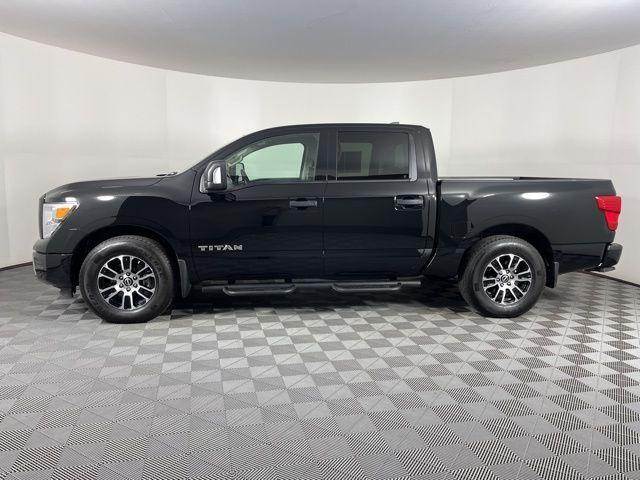 used 2023 Nissan Titan car, priced at $35,157