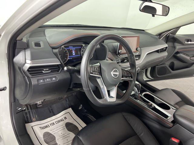 used 2023 Nissan Altima car, priced at $22,015