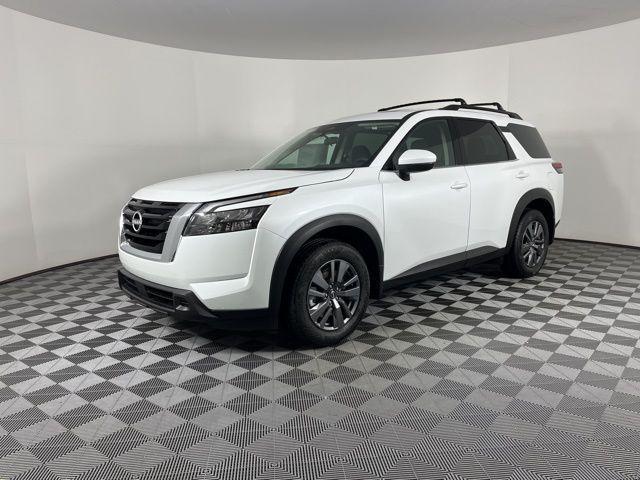 new 2025 Nissan Pathfinder car, priced at $44,835