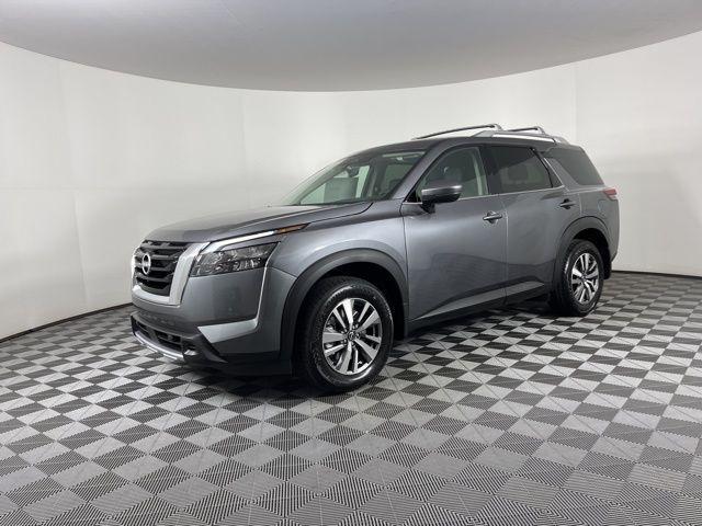 new 2025 Nissan Pathfinder car, priced at $37,226