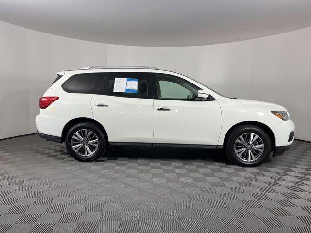 used 2020 Nissan Pathfinder car, priced at $17,734