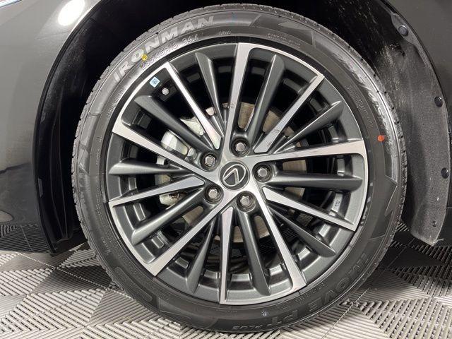 used 2024 Lexus ES 350 car, priced at $39,000