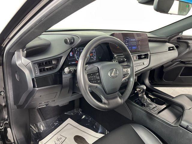 used 2024 Lexus ES 350 car, priced at $39,000