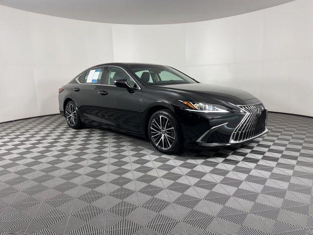 used 2024 Lexus ES 350 car, priced at $39,000