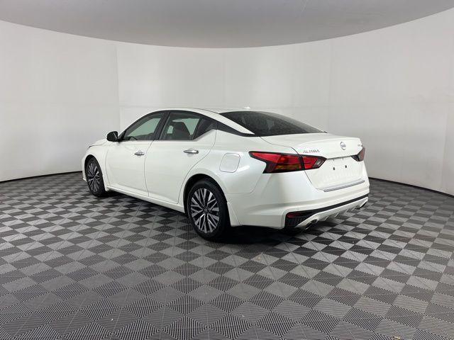 used 2023 Nissan Altima car, priced at $22,500
