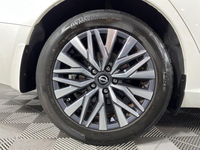 used 2023 Nissan Altima car, priced at $22,500