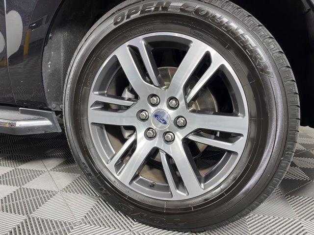 used 2023 Ford Expedition Max car, priced at $42,900