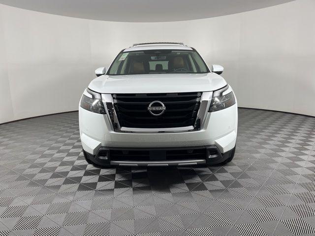 new 2025 Nissan Pathfinder car, priced at $53,580