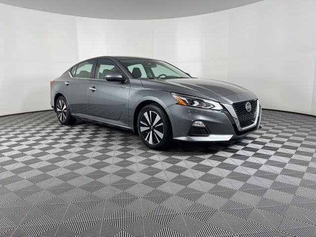 used 2021 Nissan Altima car, priced at $21,177