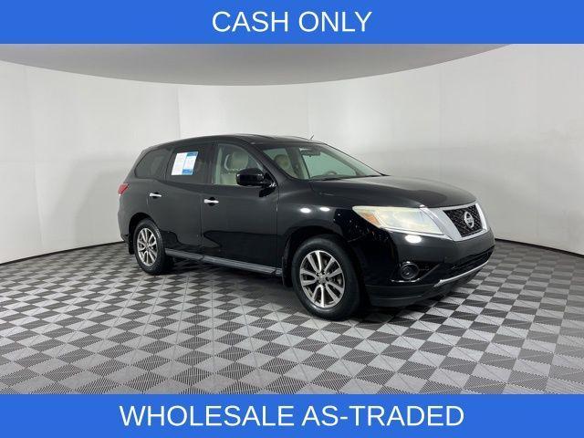 used 2014 Nissan Pathfinder car, priced at $5,000
