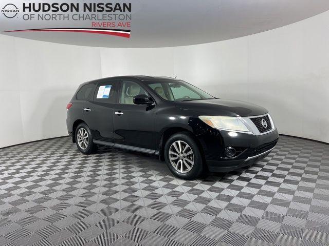used 2014 Nissan Pathfinder car, priced at $8,900
