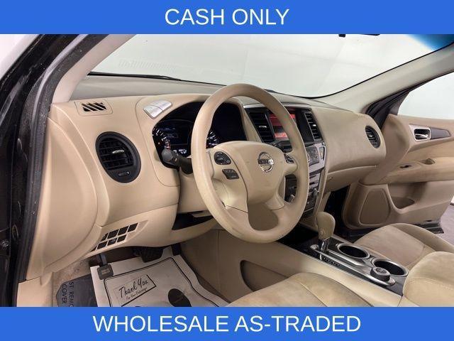 used 2014 Nissan Pathfinder car, priced at $5,000