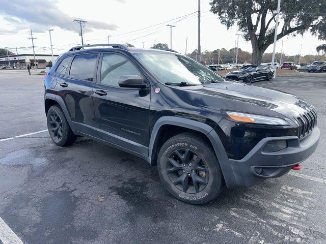 used 2017 Jeep Cherokee car, priced at $17,784