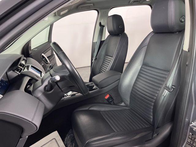 used 2022 Land Rover Discovery Sport car, priced at $27,000