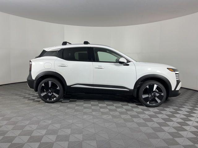 new 2025 Nissan Kicks car, priced at $28,259