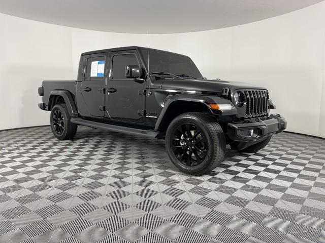 used 2021 Jeep Gladiator car, priced at $38,504