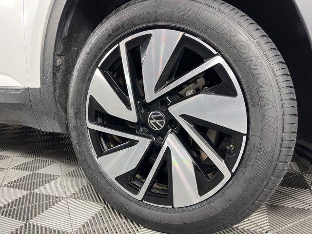 used 2024 Volkswagen Atlas car, priced at $29,600