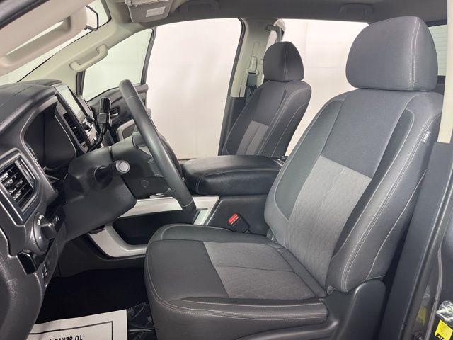 used 2024 Nissan Titan car, priced at $38,900