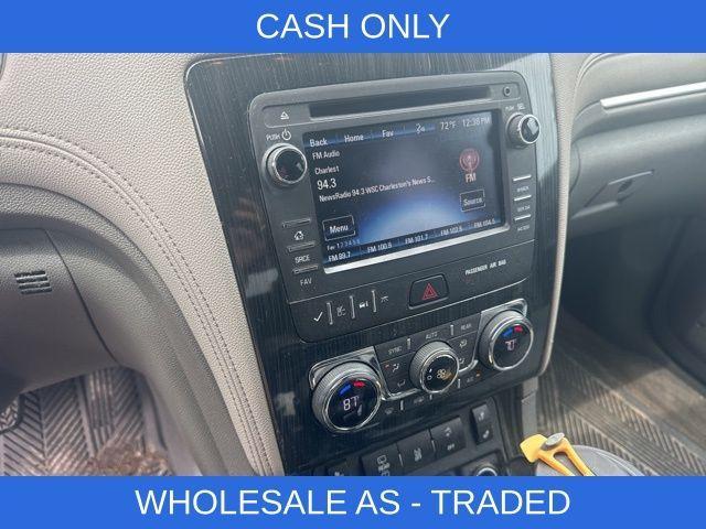 used 2016 Chevrolet Traverse car, priced at $6,000