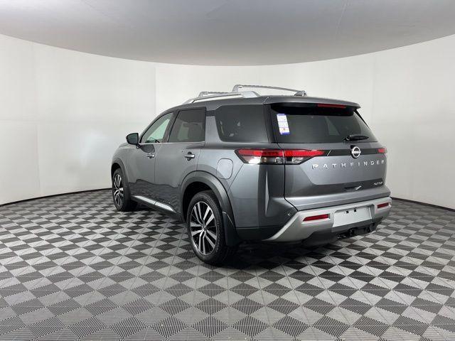 new 2025 Nissan Pathfinder car, priced at $44,011