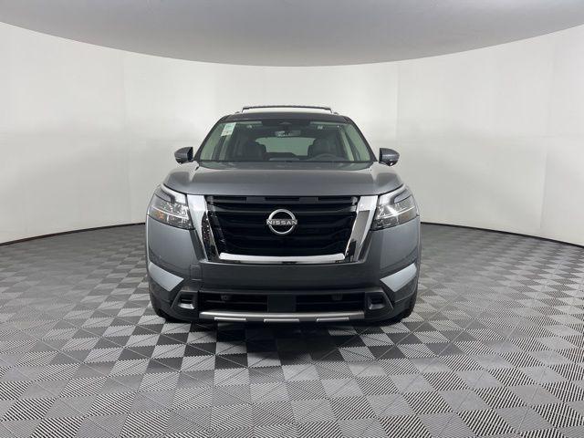 new 2024 Nissan Pathfinder car, priced at $40,059