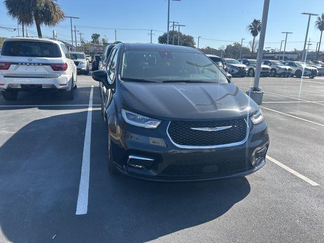 used 2023 Chrysler Pacifica car, priced at $23,979