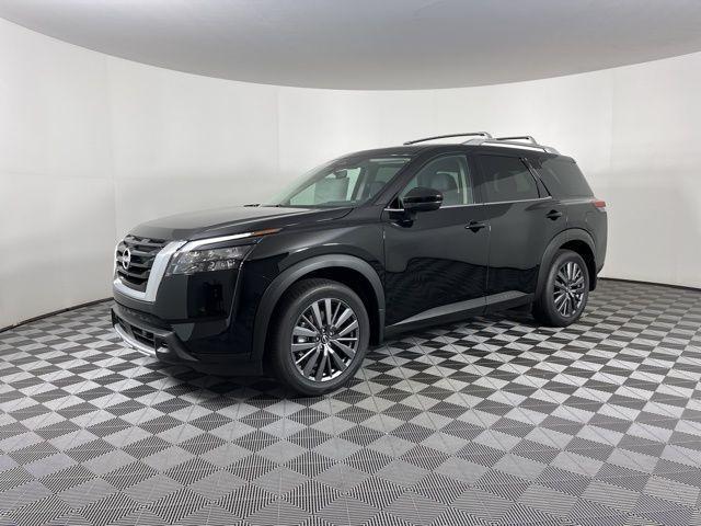 new 2025 Nissan Pathfinder car, priced at $43,958