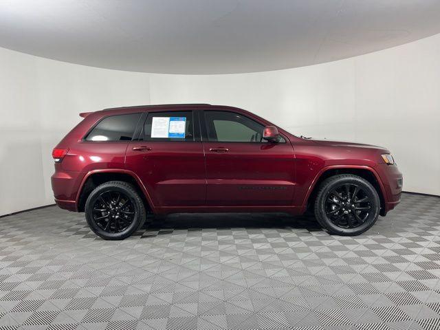 used 2017 Jeep Grand Cherokee car, priced at $15,803