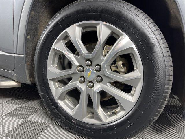 used 2021 Chevrolet Traverse car, priced at $23,800
