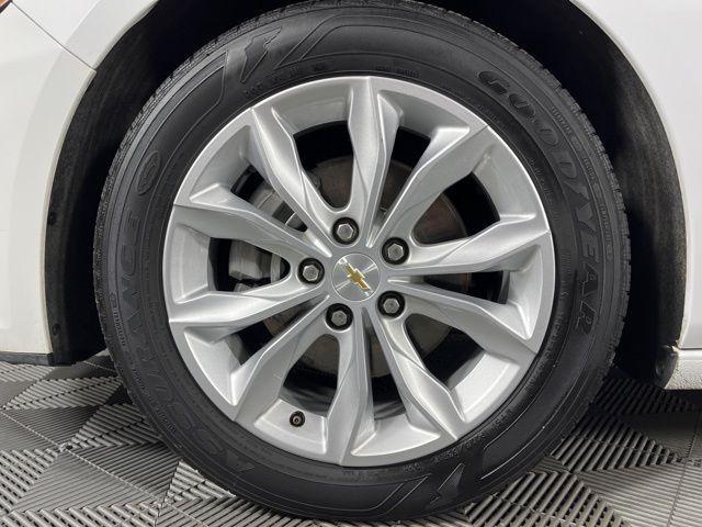 used 2024 Chevrolet Malibu car, priced at $19,318