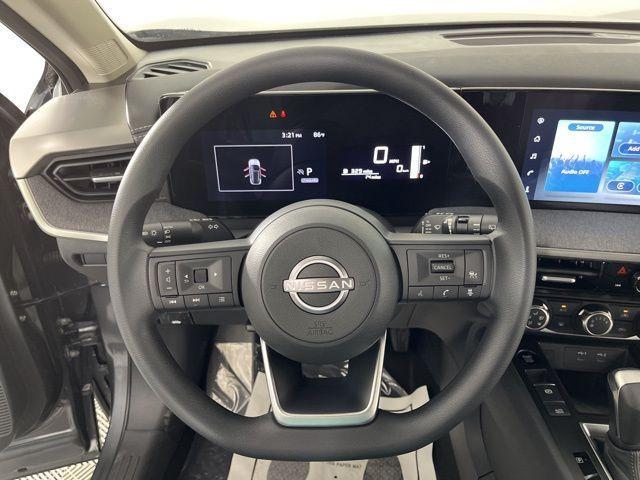 new 2025 Nissan Kicks car, priced at $25,421