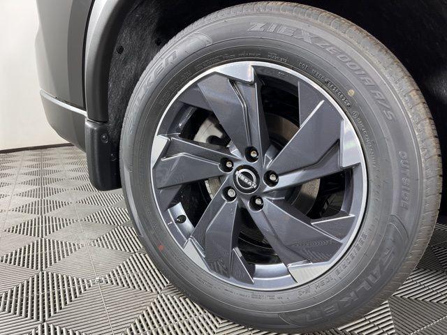 new 2025 Nissan Rogue car, priced at $30,574