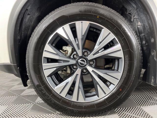 used 2023 Nissan Rogue car, priced at $22,100