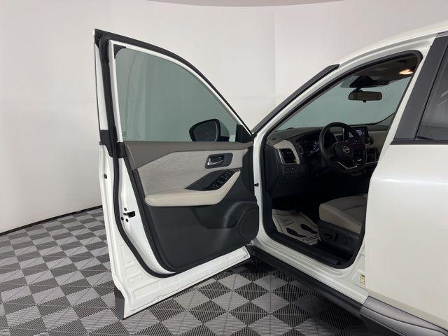 used 2023 Nissan Rogue car, priced at $22,100