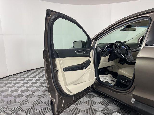 used 2019 Ford Edge car, priced at $16,700
