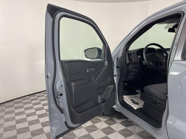 new 2026 Nissan Frontier car